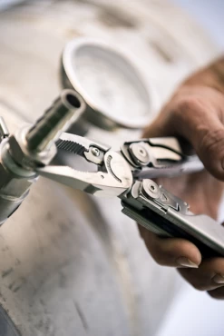 Leatherman Surge Multi Tool (830165) -CRKT Store 830232 Leatherman Surge 277495 9 30872.1546552420