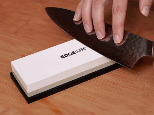 EdgeLogix Ceramic Whetstone 7" 4000/10000 Grit With Silicone Base (C18070) 5 EdgeLogix Ceramic Whetstone 7" 4000/10000 Grit With Silicone Base (C18070) - Image 5