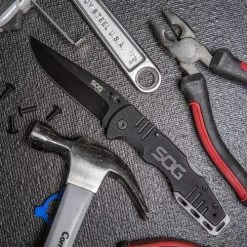 SOG Salute Black (FF11-CP) -CRKT Store FF11 CP product alt 1 45483 70718 85736.1579022922 76710.1606944972